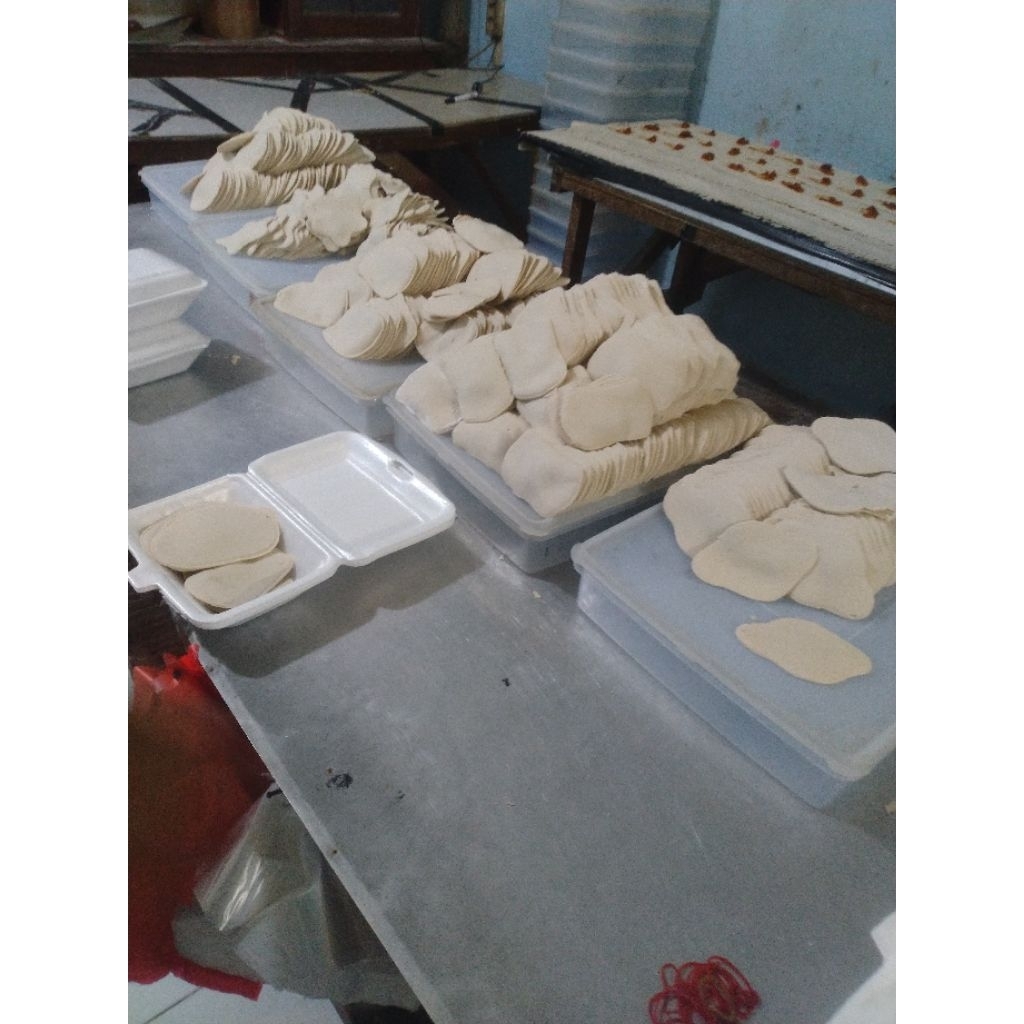 Baju second berkualitas rendah