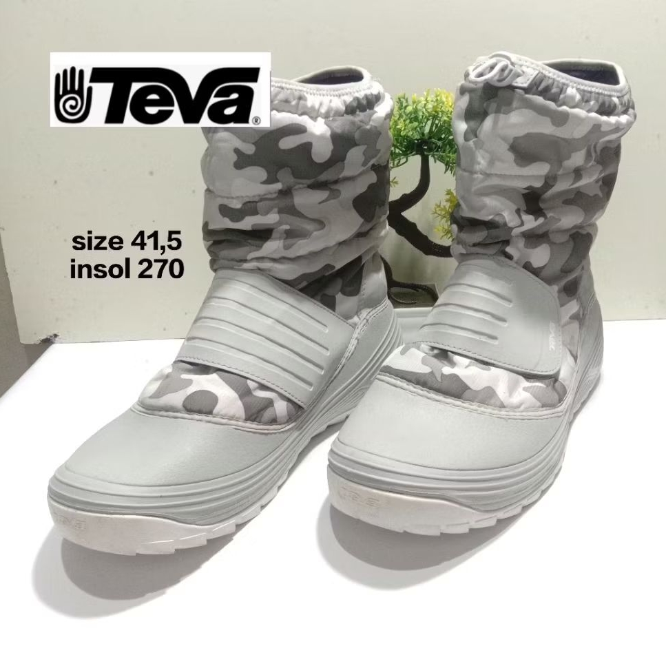 sepatu Teva camo Boot hiking
