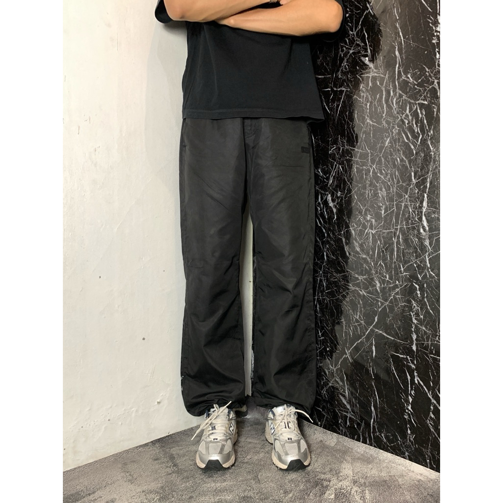 Trackpants Hitam Vtg by FILA