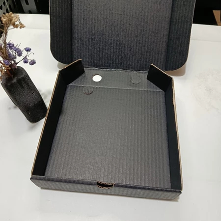 Box Die Cut Kotak Hitam Polos Ukuran 25x25x10 Cm Dus Corrugated Hadiah Packaging Kado