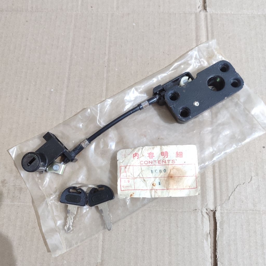 kunci jok suzuki RC80 RC100 deluxe nos