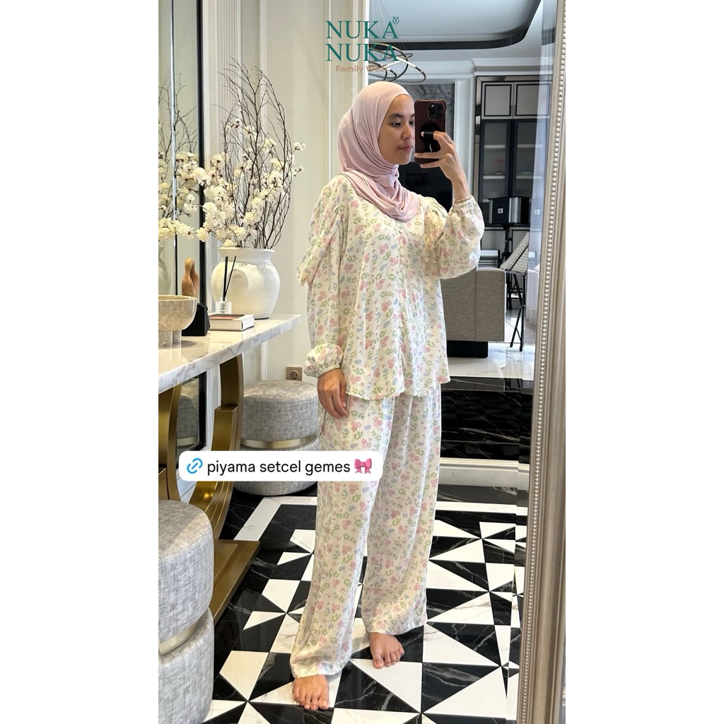 NukaNuka Belle RAYA Pants Mom
