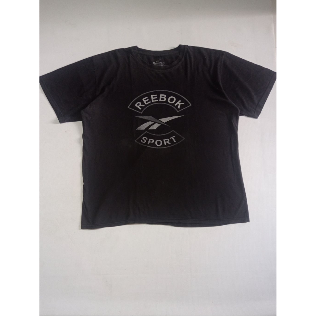 Kaos Reebok Vintage Warna Hitam Faded Size XXL Second Brand Reebok