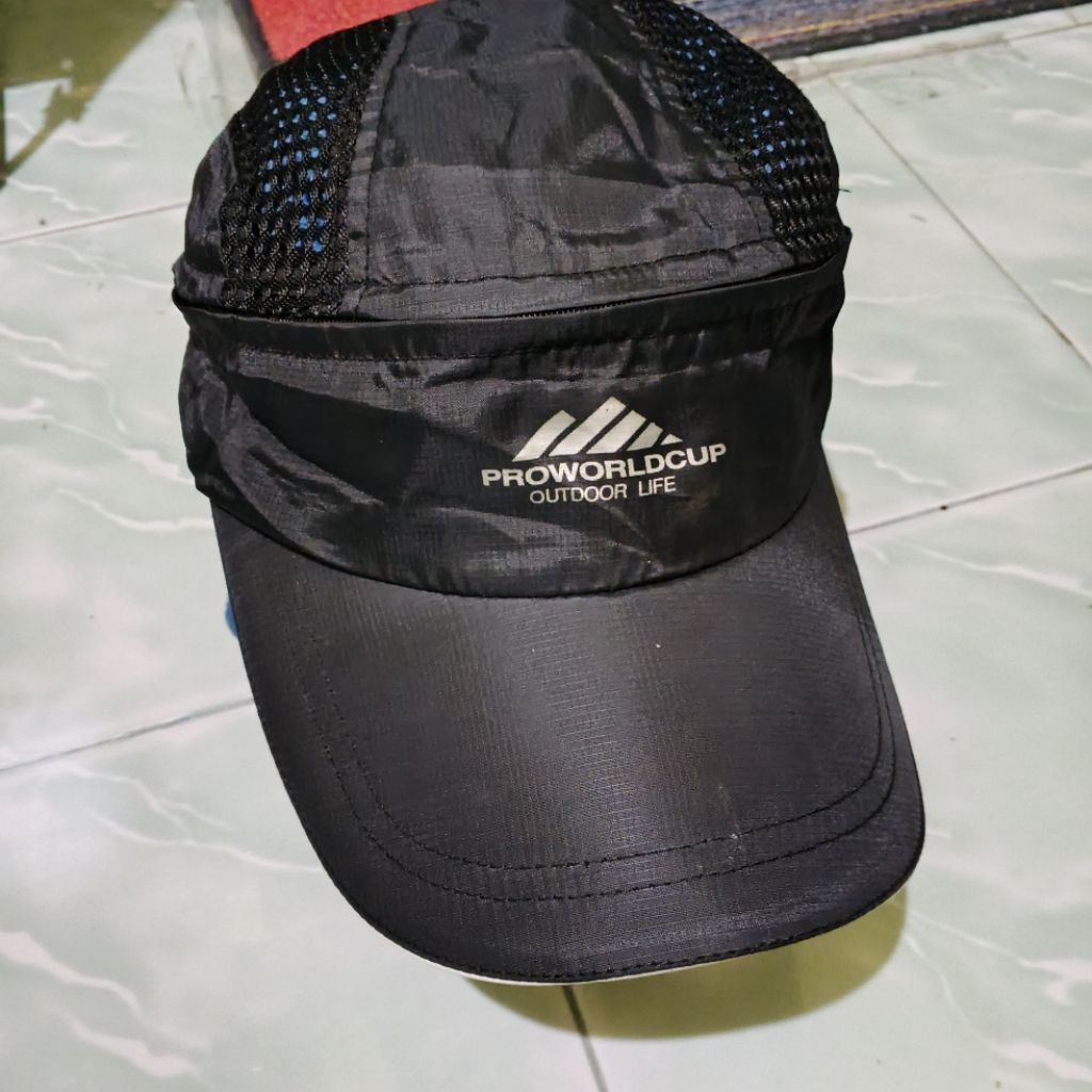 topi outdoor pro world cup