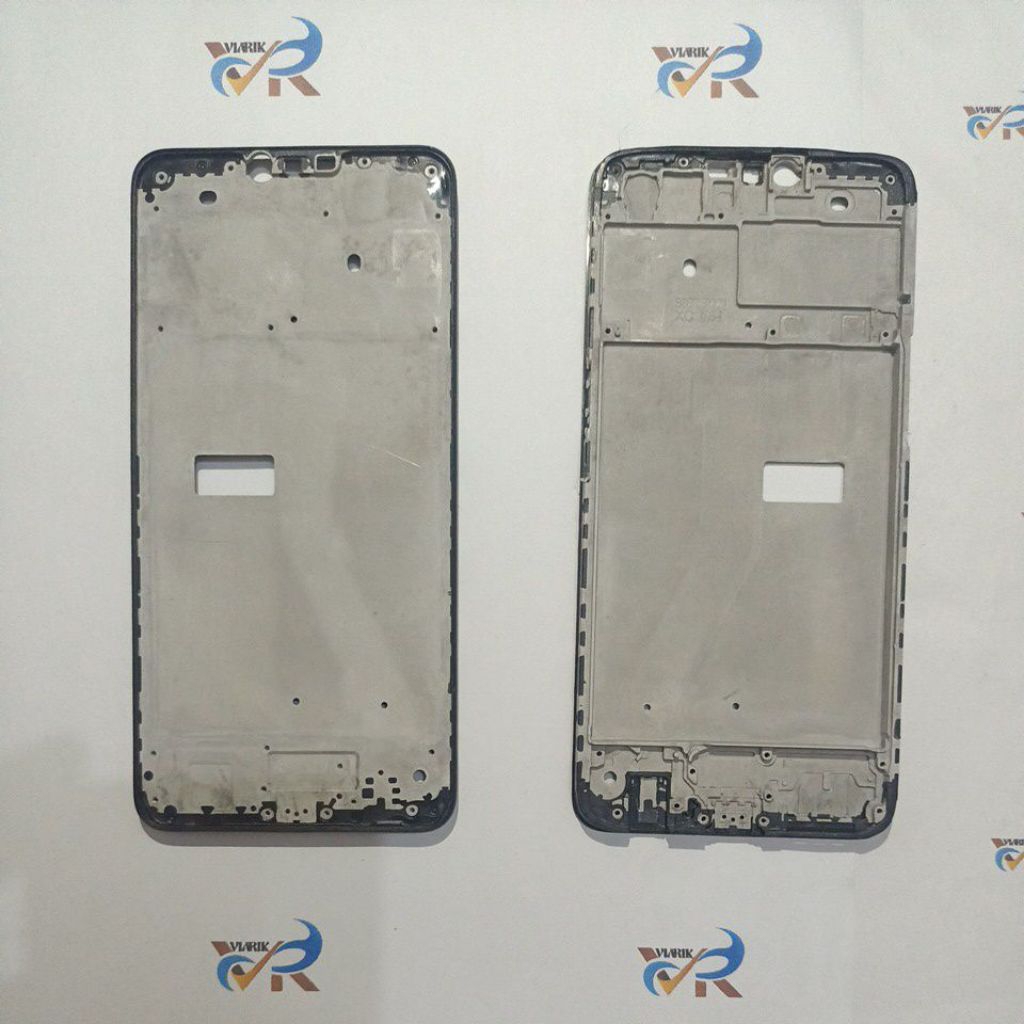 FRAME TULANG LCD OPPO A3S CPH1853
