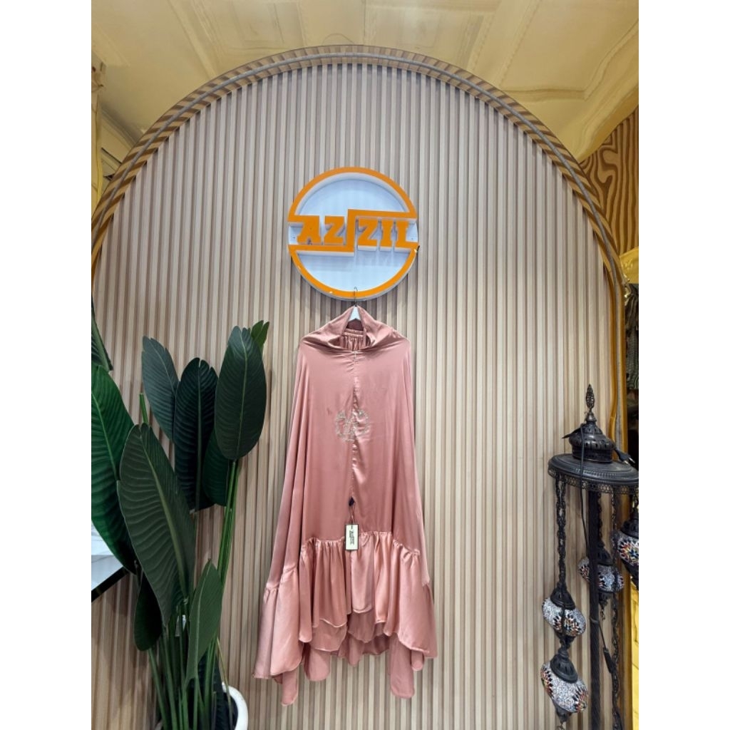 AZIZIL MUKENA SILK WARNA PEACH BY AZIZIL