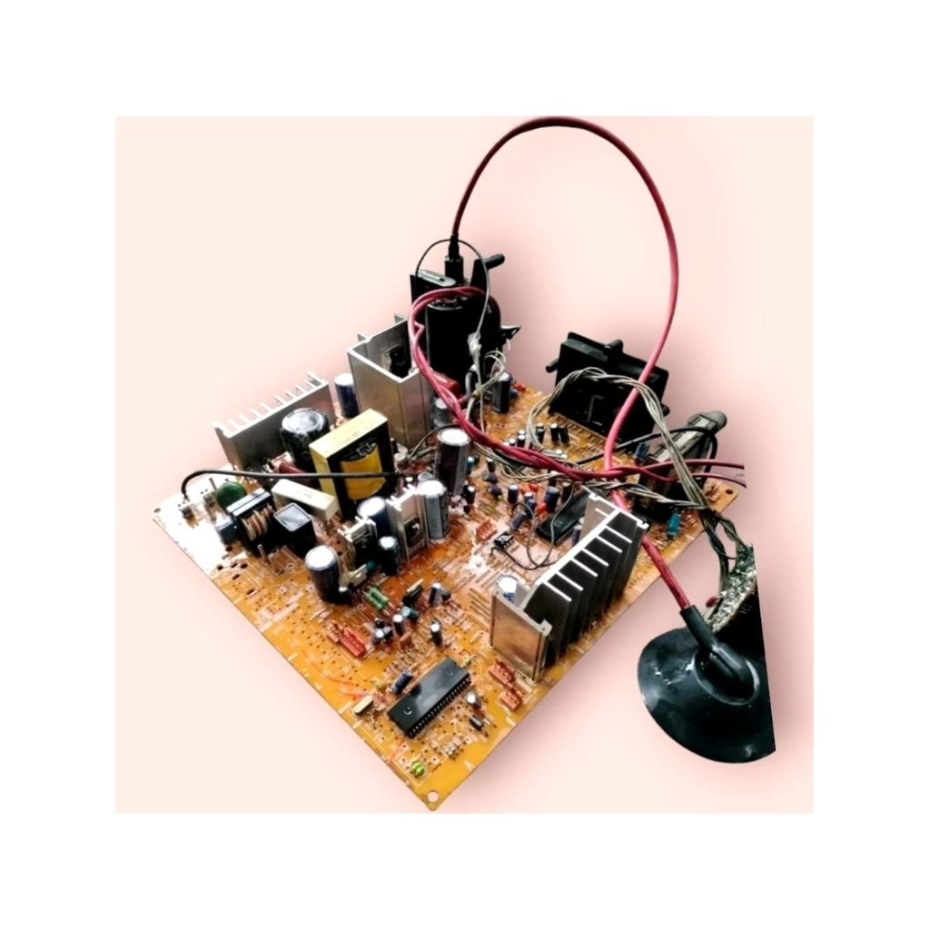 MESIN TV LG 21IN SLIM MODEL KOTAK IC ATAS 2. Blm lulus tes apa adanya