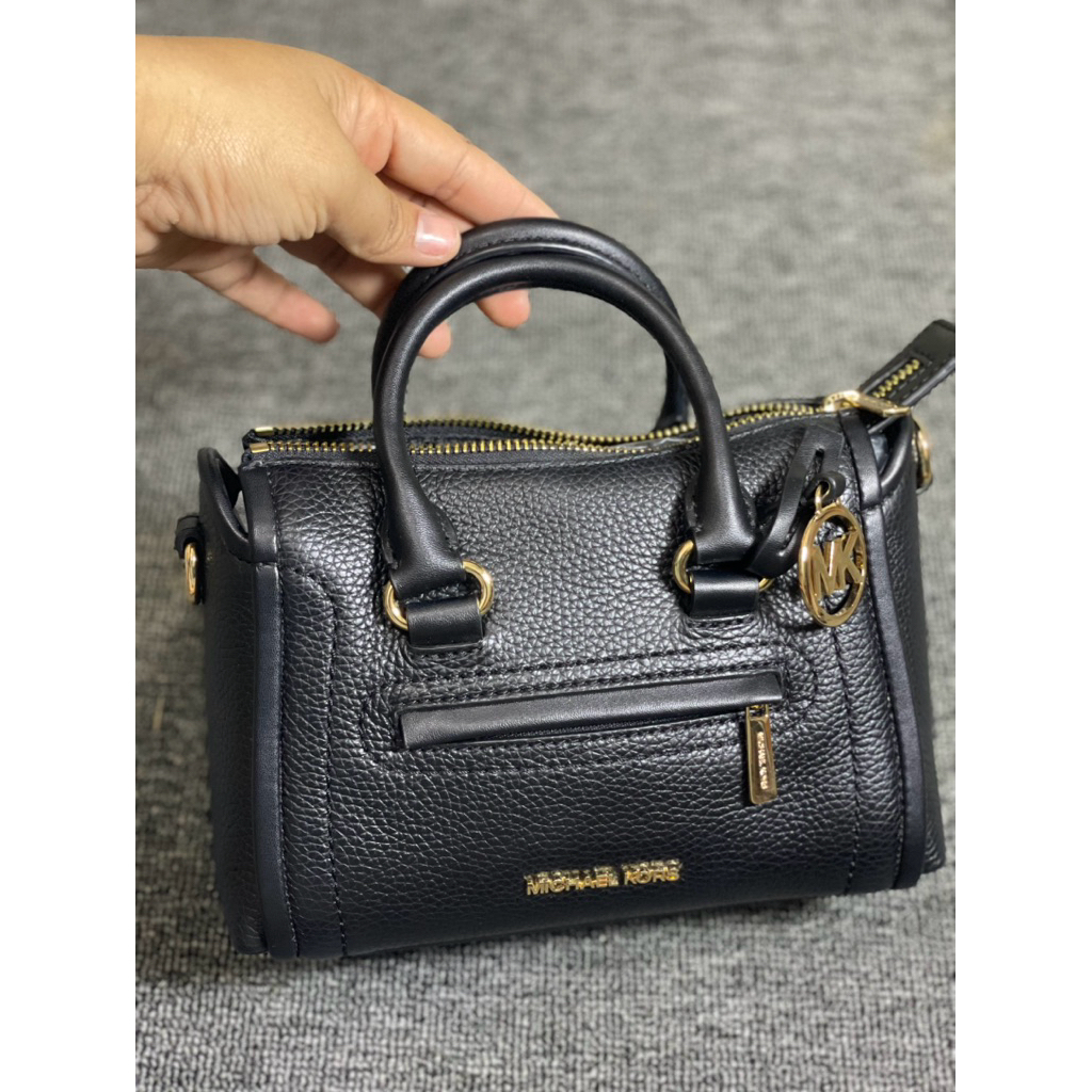 preloved mk carine xs