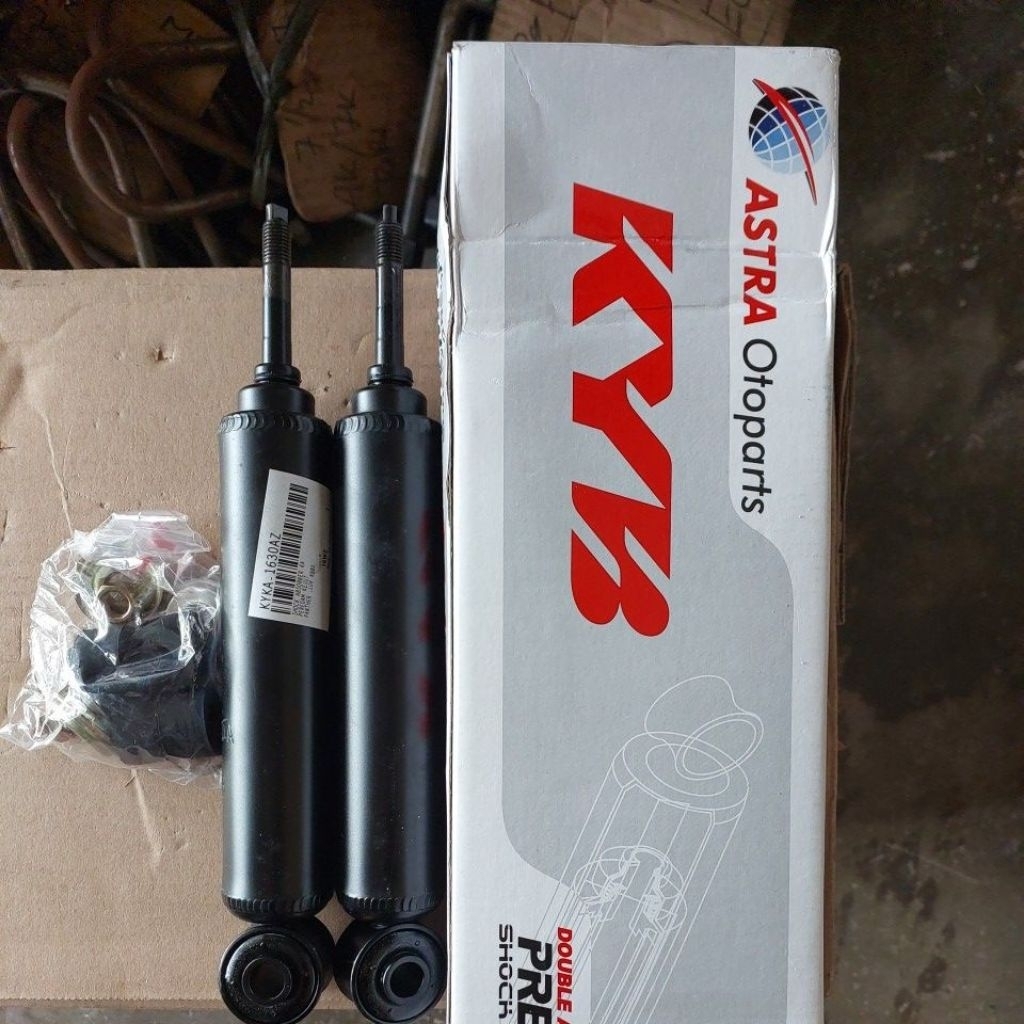 SHOCK BREAKER DEPAN PANTHER KYB