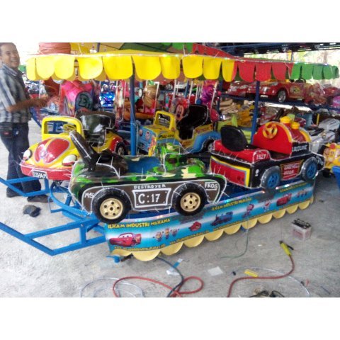 ODONG ODONG KERETA PANGGUNG MOBIL FIBER