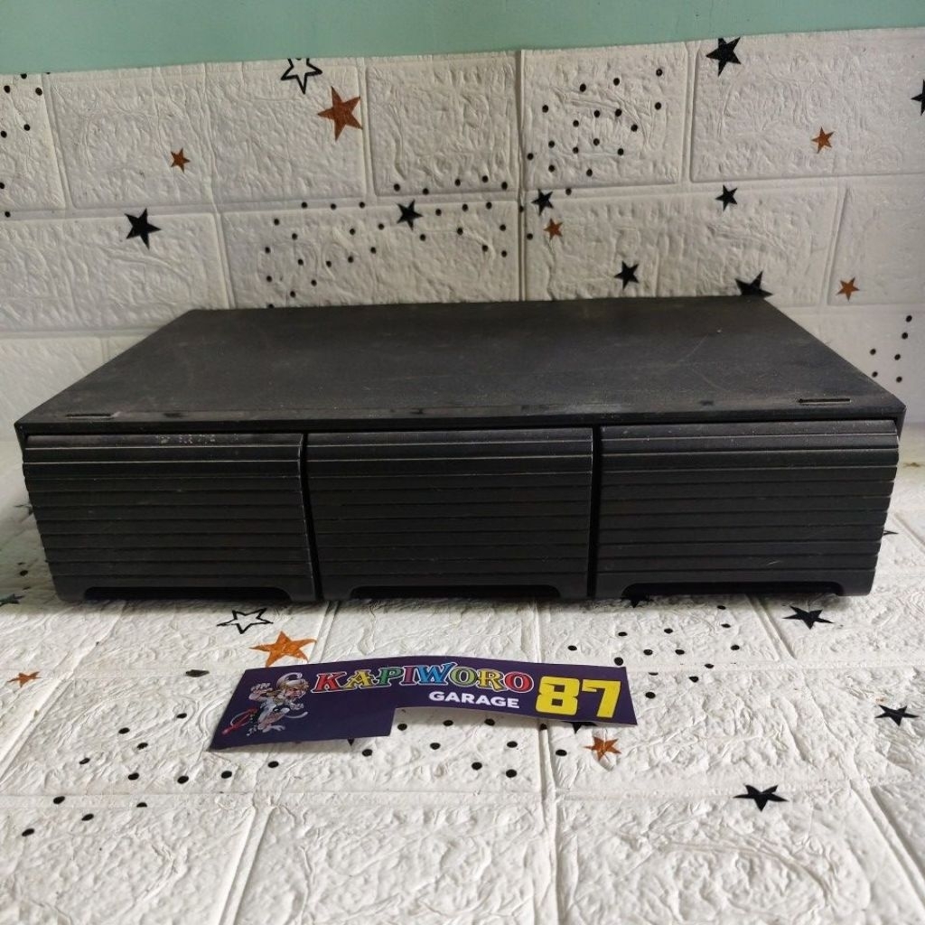 rak kaset pita (untuk 36 kaset)