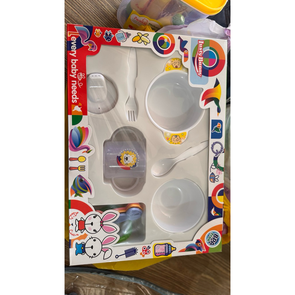 Lusty Bunny Set Makan