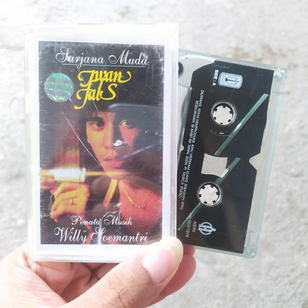 Kaset Pita Iwan Fals - Sarjana Muda