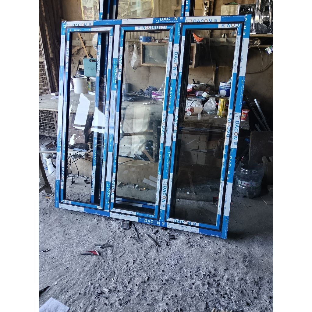 kusen cendela gandeng 3sepaket tralis alumunium ukuran 150x160 komplit asesoris gratis packing kayu