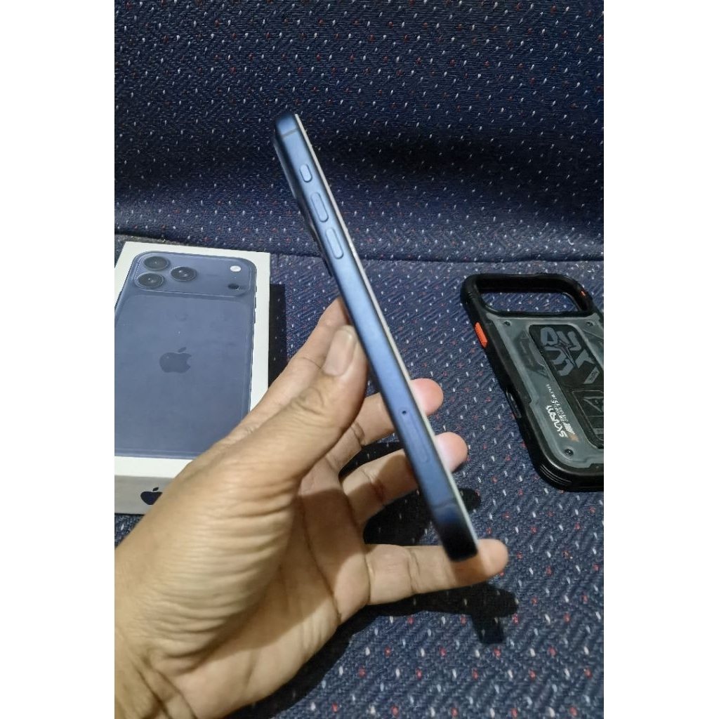 iphone 17 Pro max 256 garansi ibox