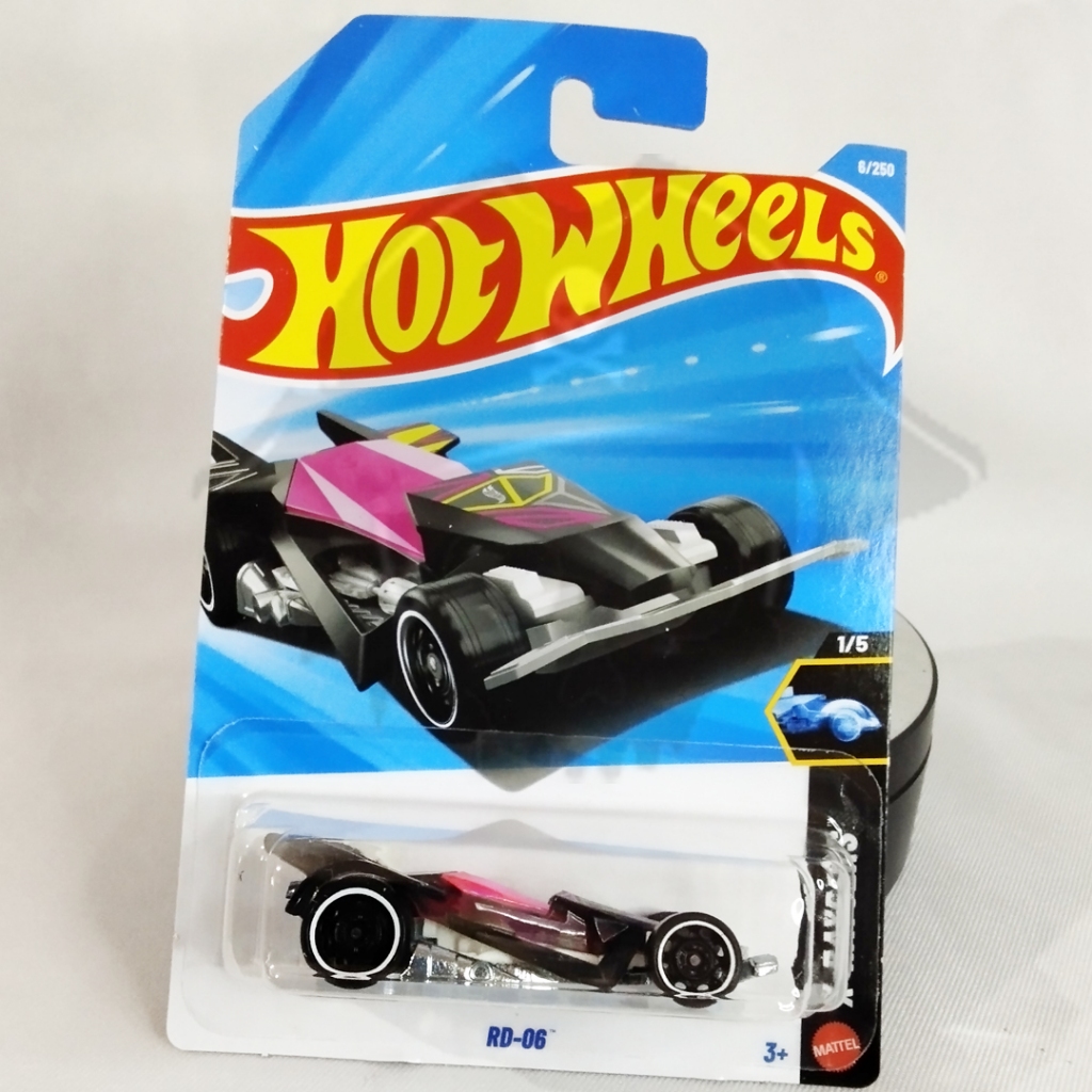 DIECAST HOTWHEELS FANTASY CARS RD-06, HOTWHEELS LET'S RACE