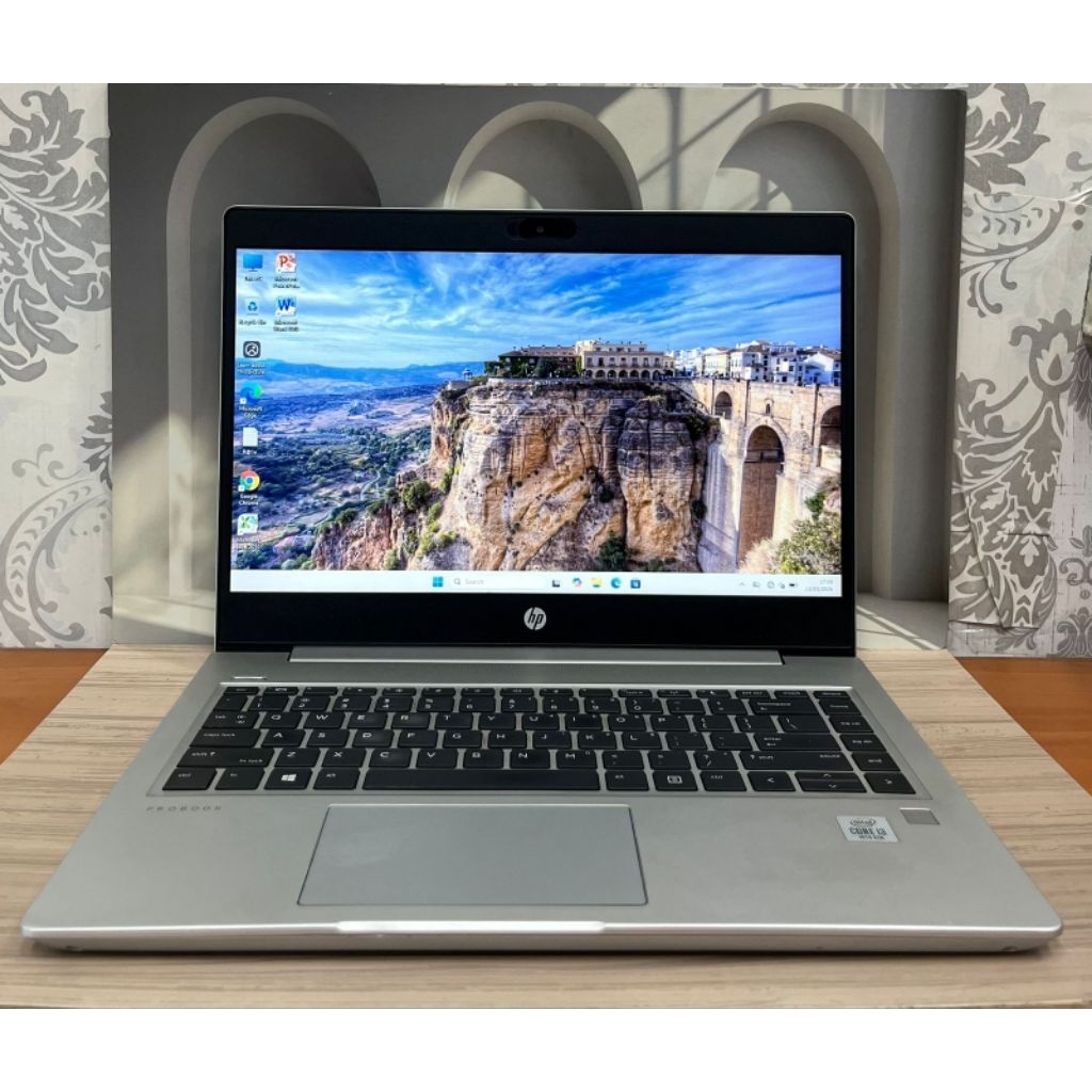 LAPTOP HP PROBOOK 440 G7 CORE I3-10110 RAM 8GB SSD 256 BERGARANSI