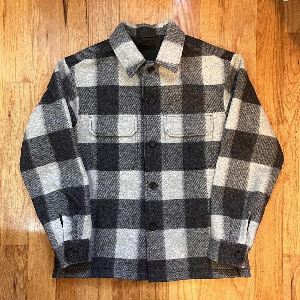 FLANNEL UNIQLO - OUTER UNIQLO - OVERSHIRT UNIQLO - KEMEJA UNQLO- LUARAN UNIQLO - FLANEL UNIQLO -flan