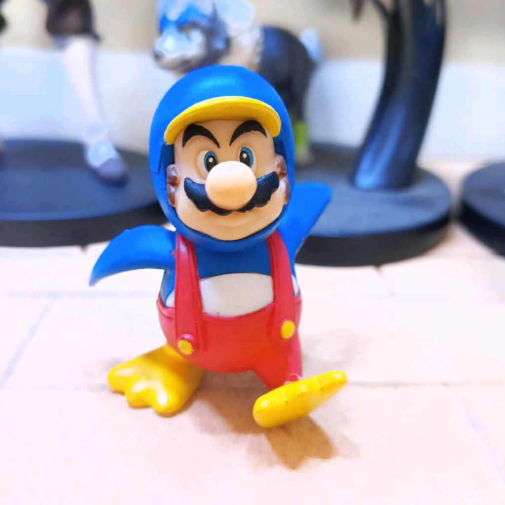 Figure super mario nintendo ori mainan action figure penguin