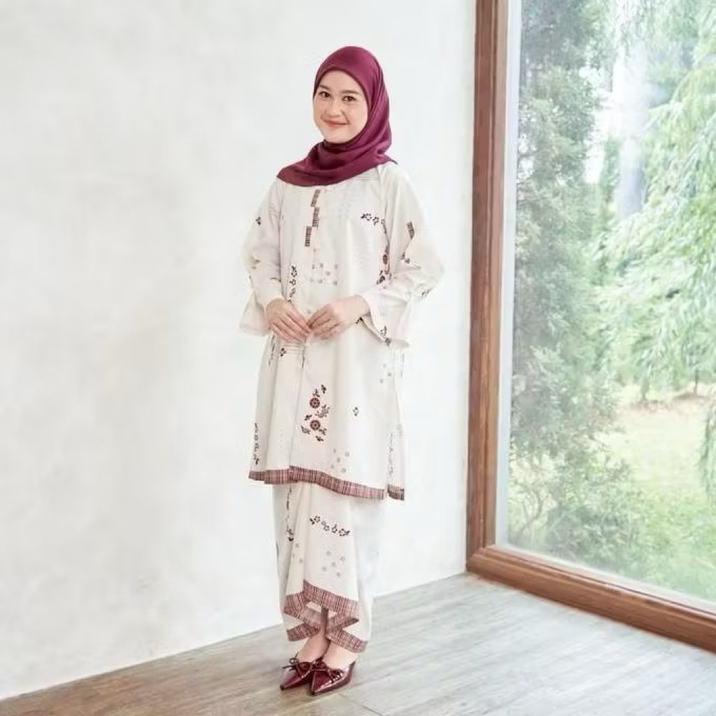 Tunik Kanaya Top Giyomi