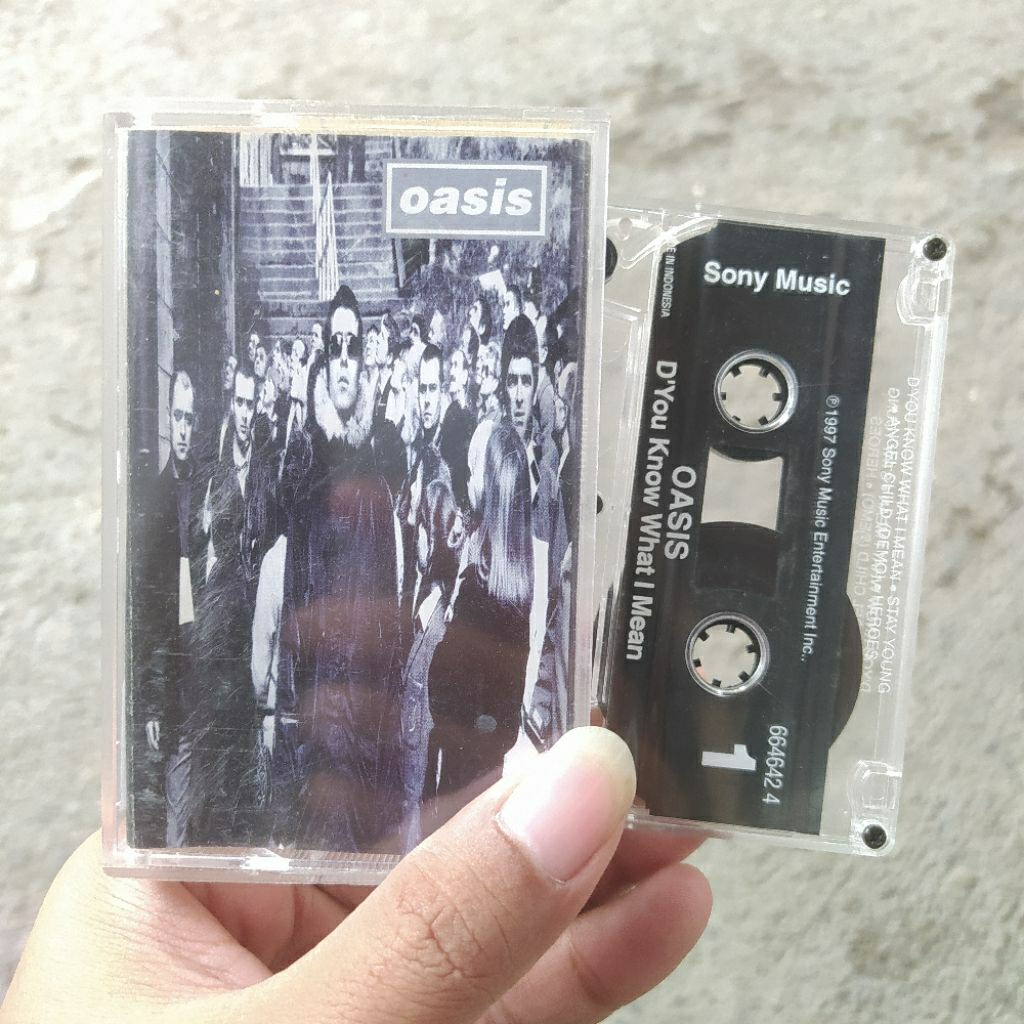 Kaset Pita Oasis - D'You Know What I Mean?