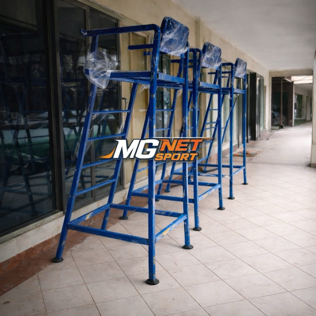 Kursi wasit badminton - Gratis score board