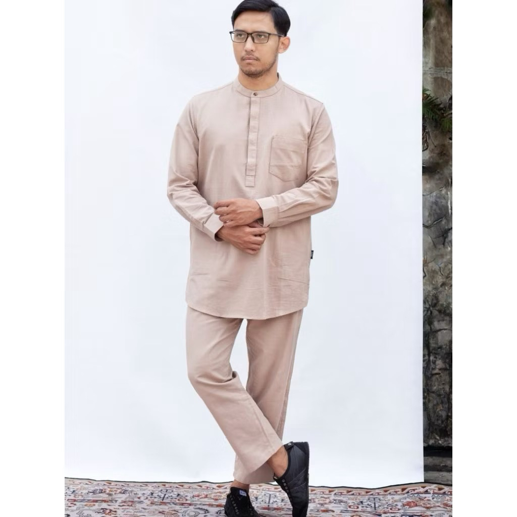 SETELAN PRIA WARNA CREAM (Kurta)