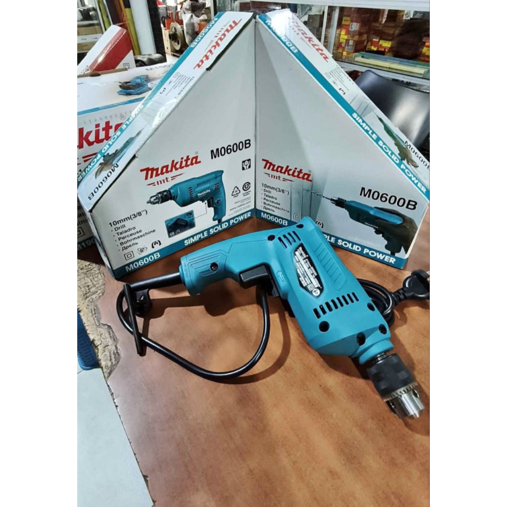 Bor listrik makita M0600B