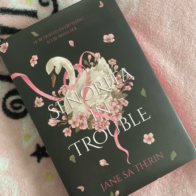 Preloved Novel Senorita in Trouble