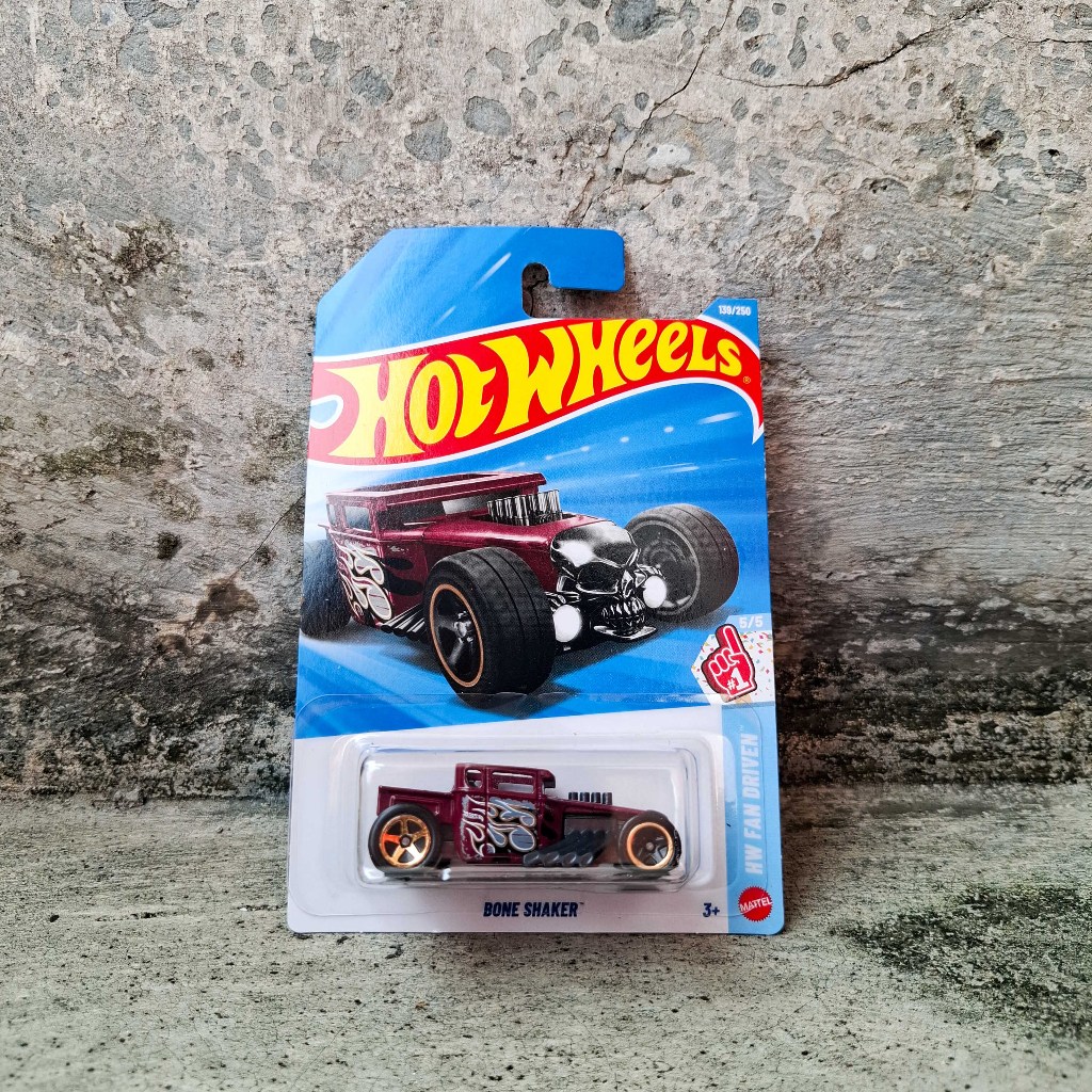 Hot Wheels Bone Shaker