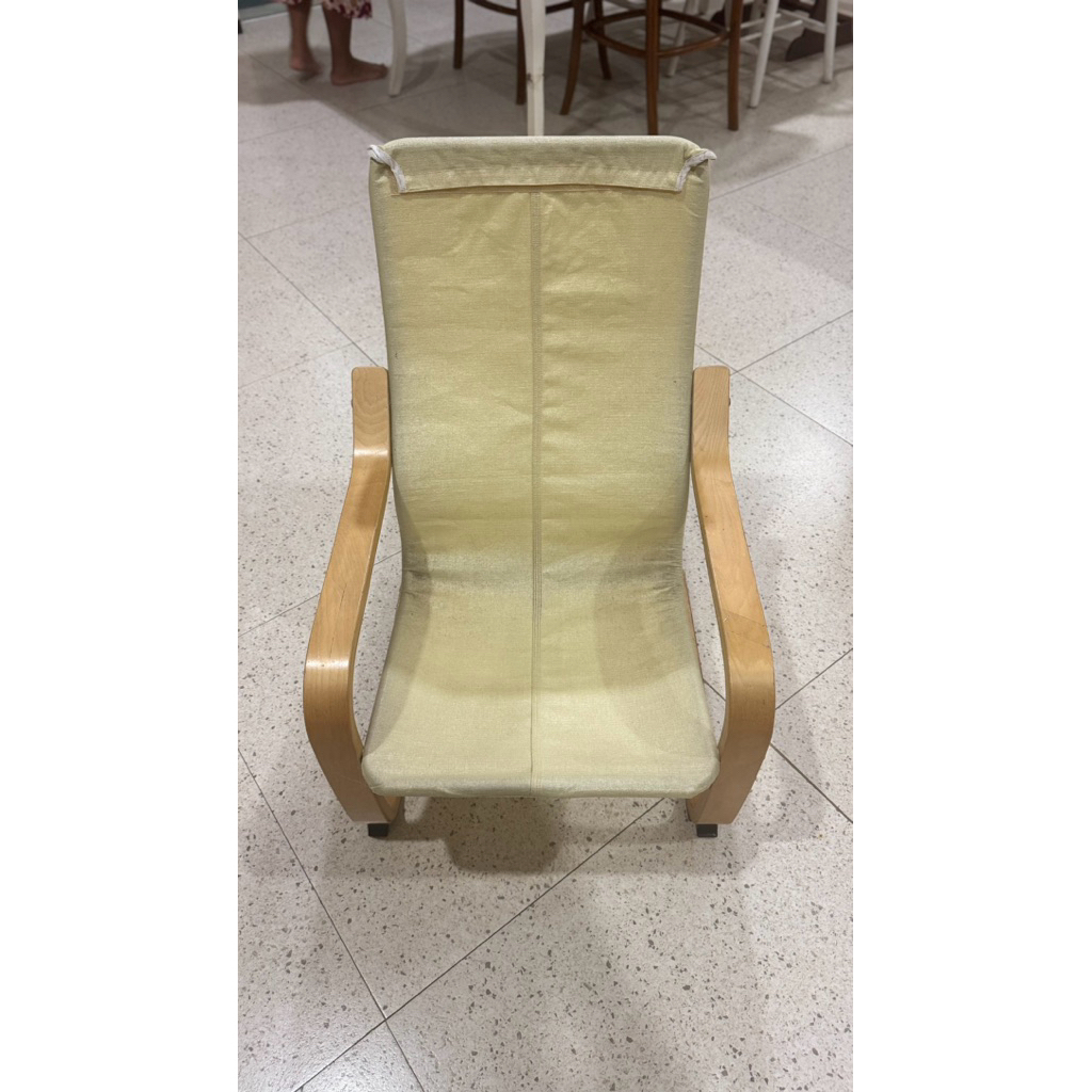 kursi santai ikea poang