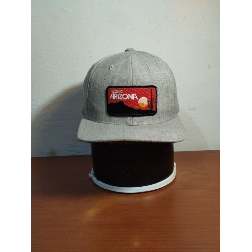 Topi Snapback Arizona x Classic Yupoong