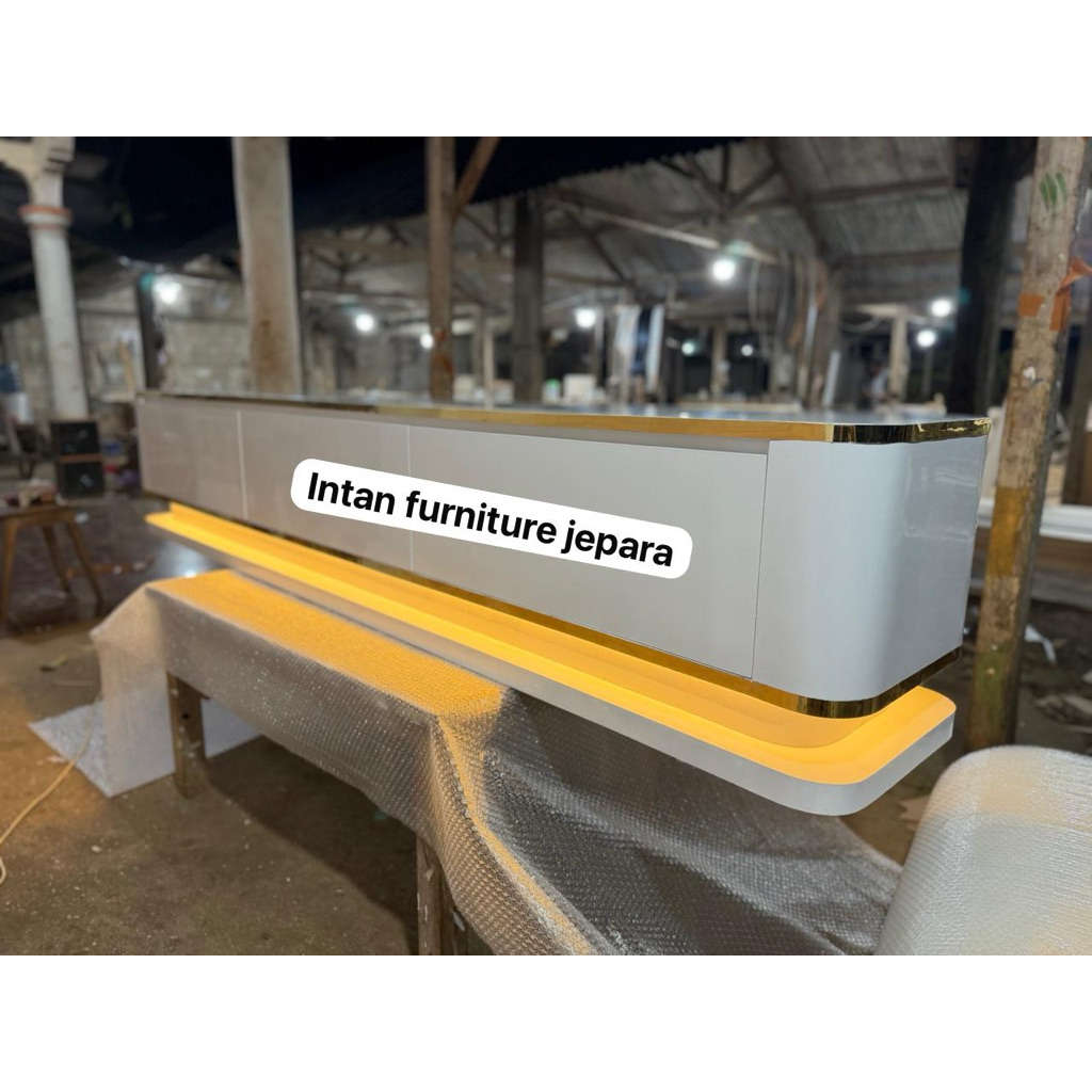 meja hias/meja tv/meja tv minimalis