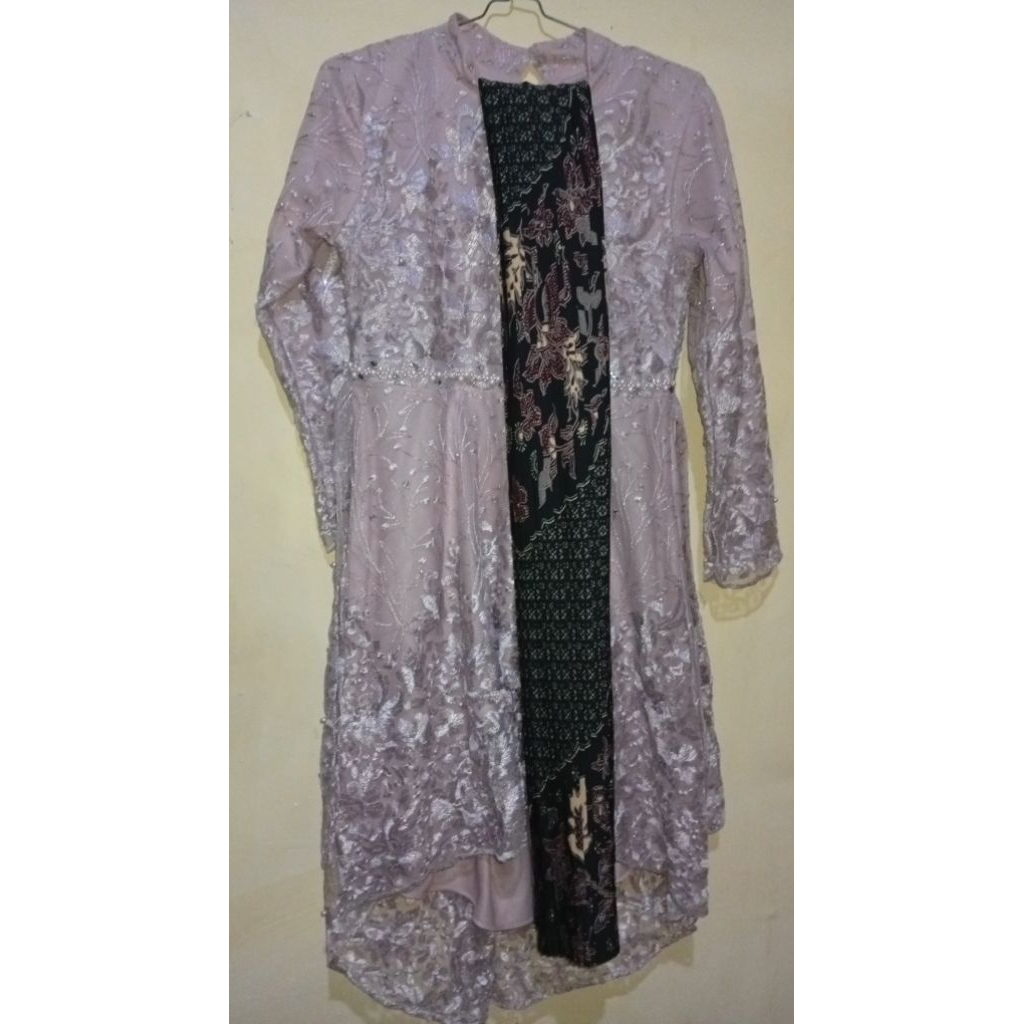 Set Kebaya Atasan Bawahan Preloved/Kebaya Atasan Soft Pink dan Bawahan Coklat Batik Kebaya Preloved/