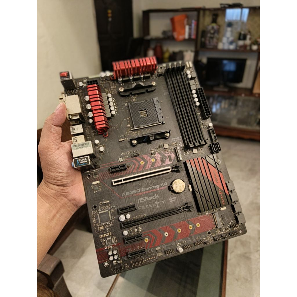 ASRock AB350 Fatality Gaming K4