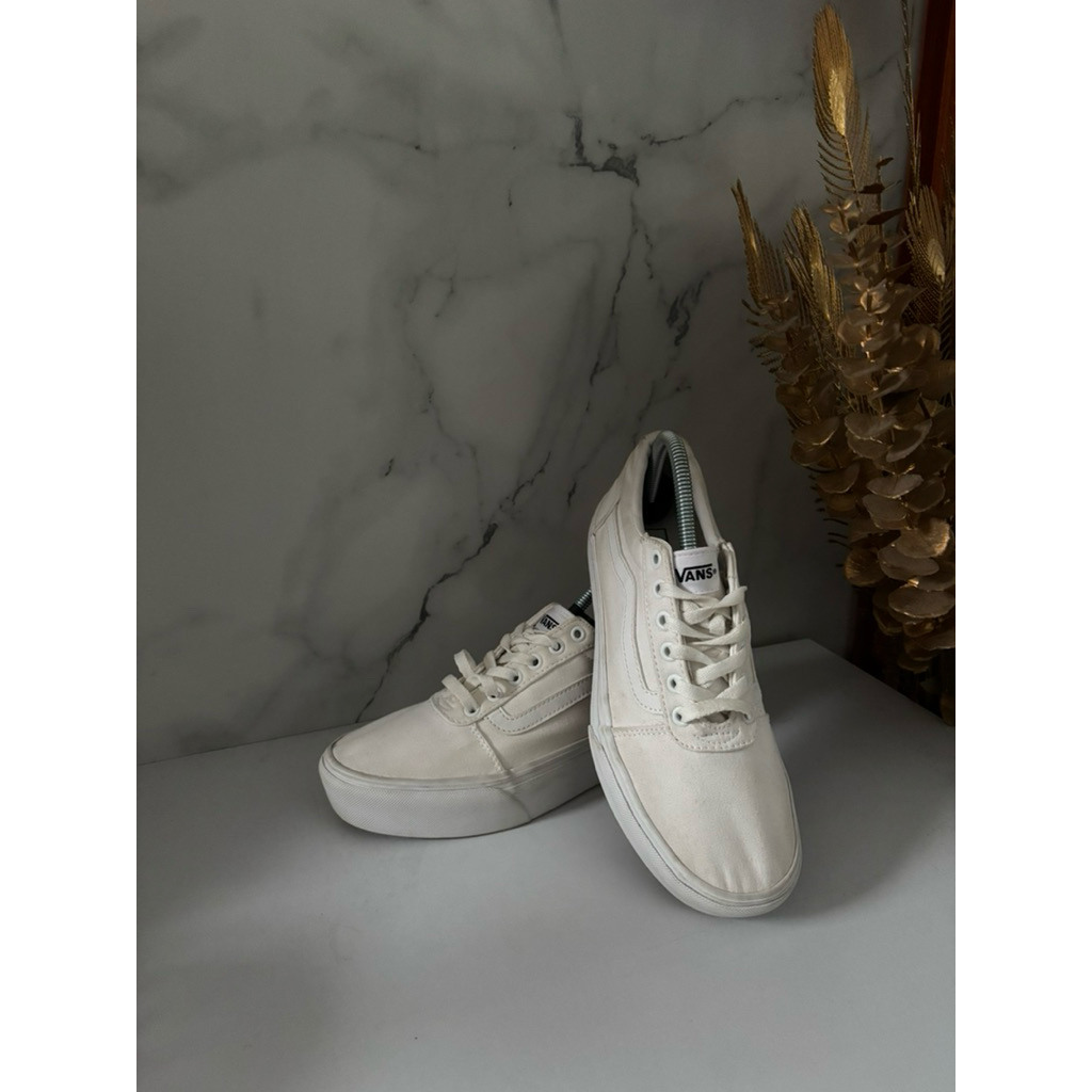 sepatu vans oldschool putih second original