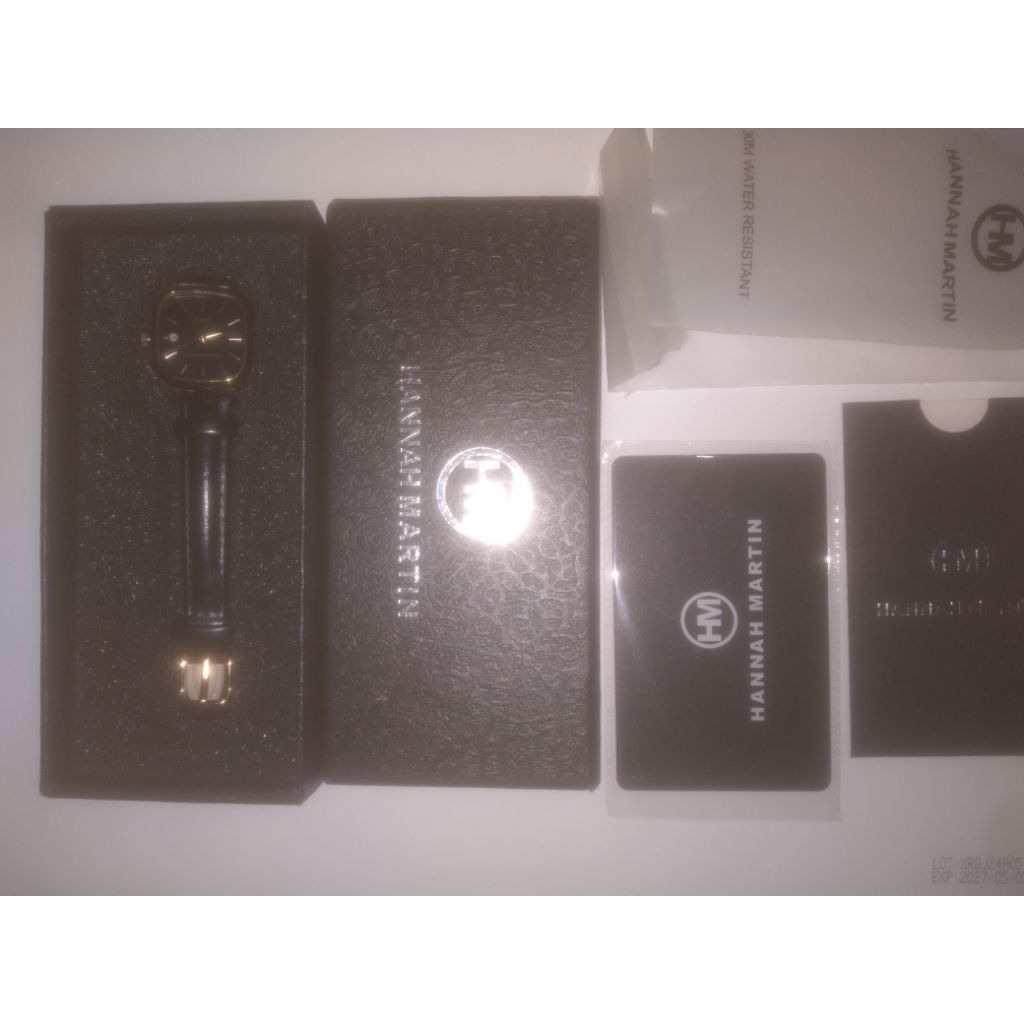 Jam tangan hannah martin