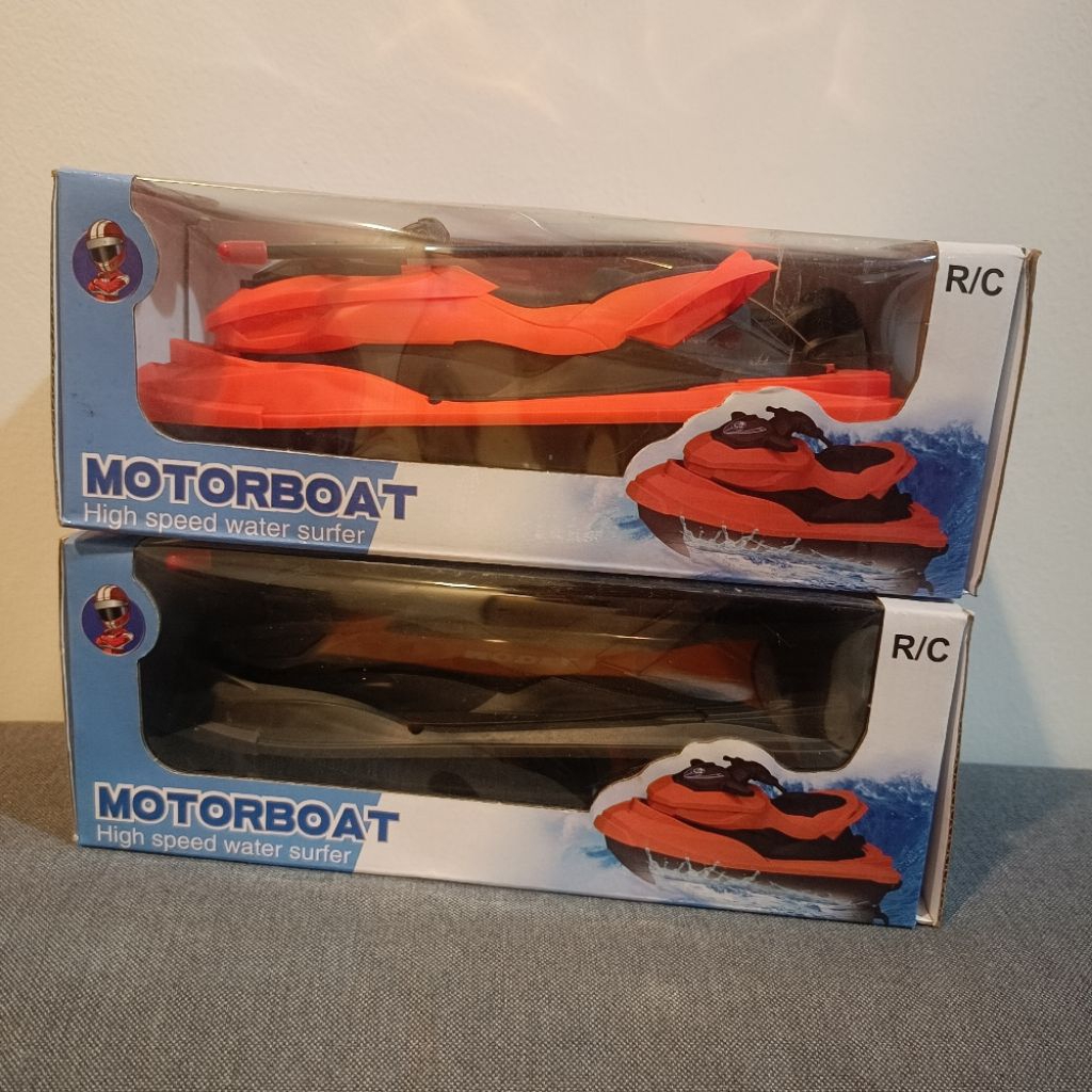 RC KAPAL MAINAN REMOTE KAPAL JET SKI