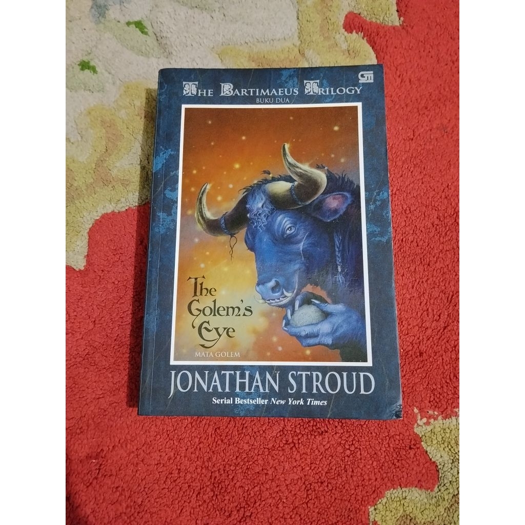 Novel The Bartimaeus Trilogy by Jonathan Stroud "The Golem's Eye" 100%ORI preloved koleksi pribadi