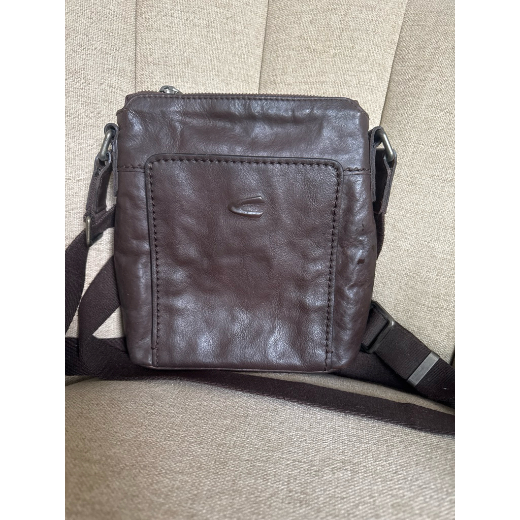 Tas selempang pria camel active preloved good condition