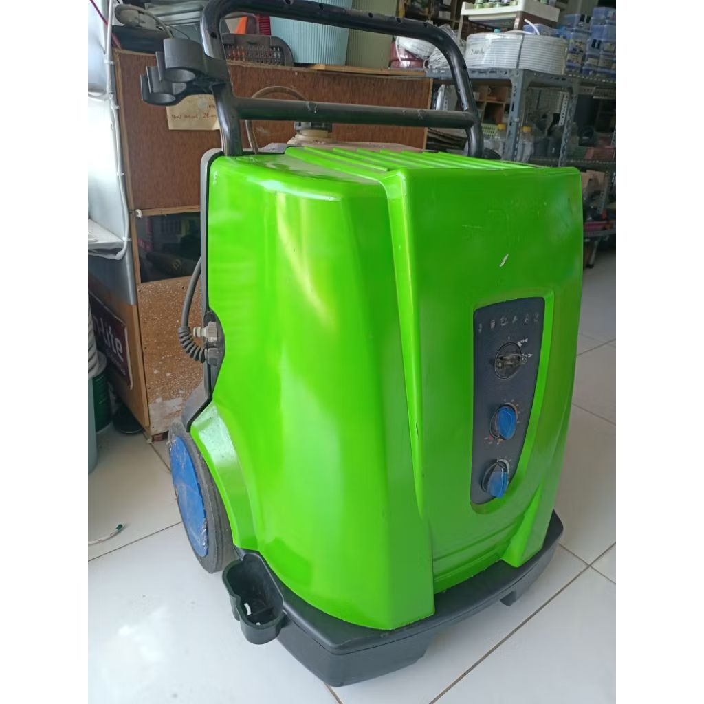 HIGH PRESSURE AIR PANAS DAN DINGIN MERK NILFISK ALTO NEPTUNE