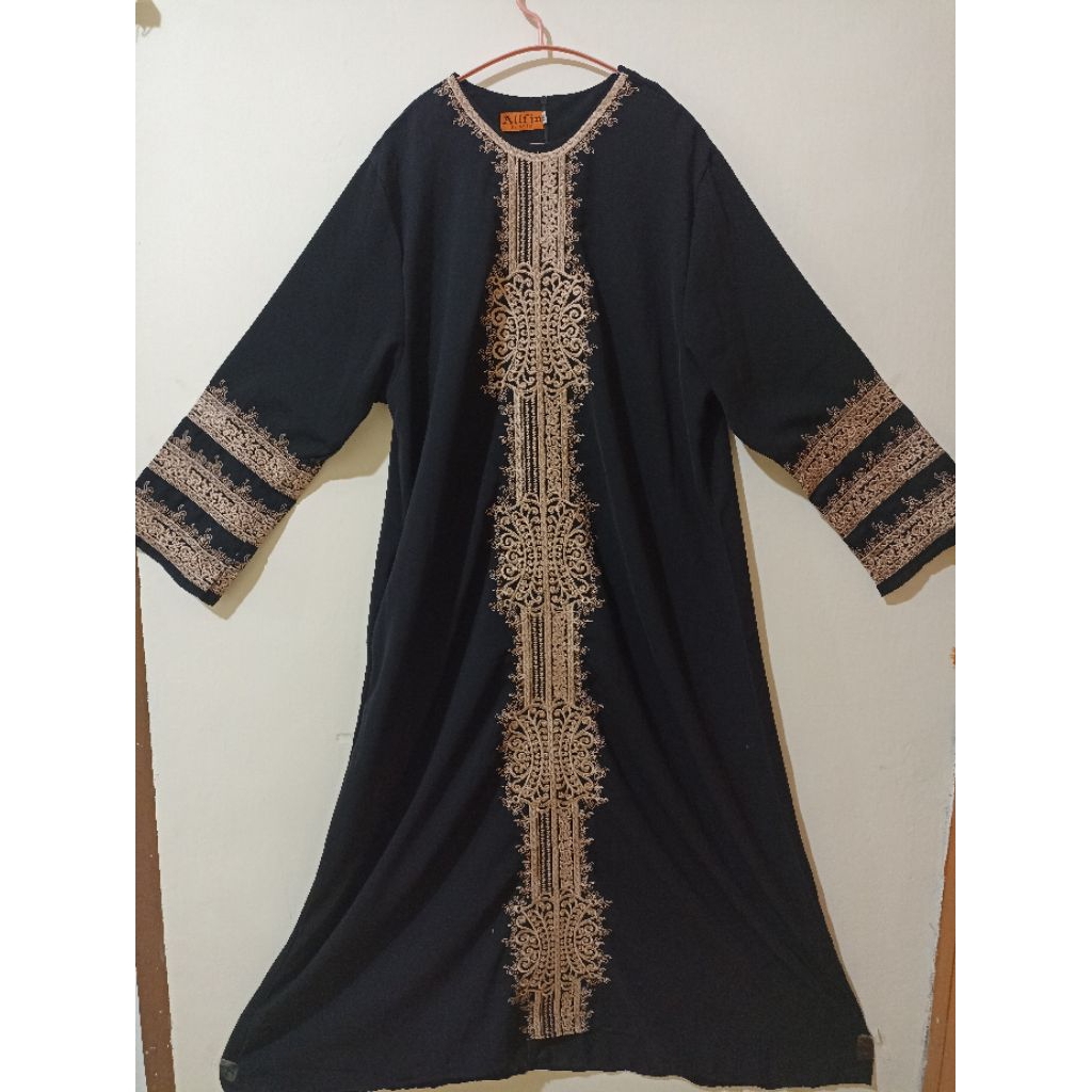 ABAYA JUMBO MOTIF BORDIR PINTU ACEH