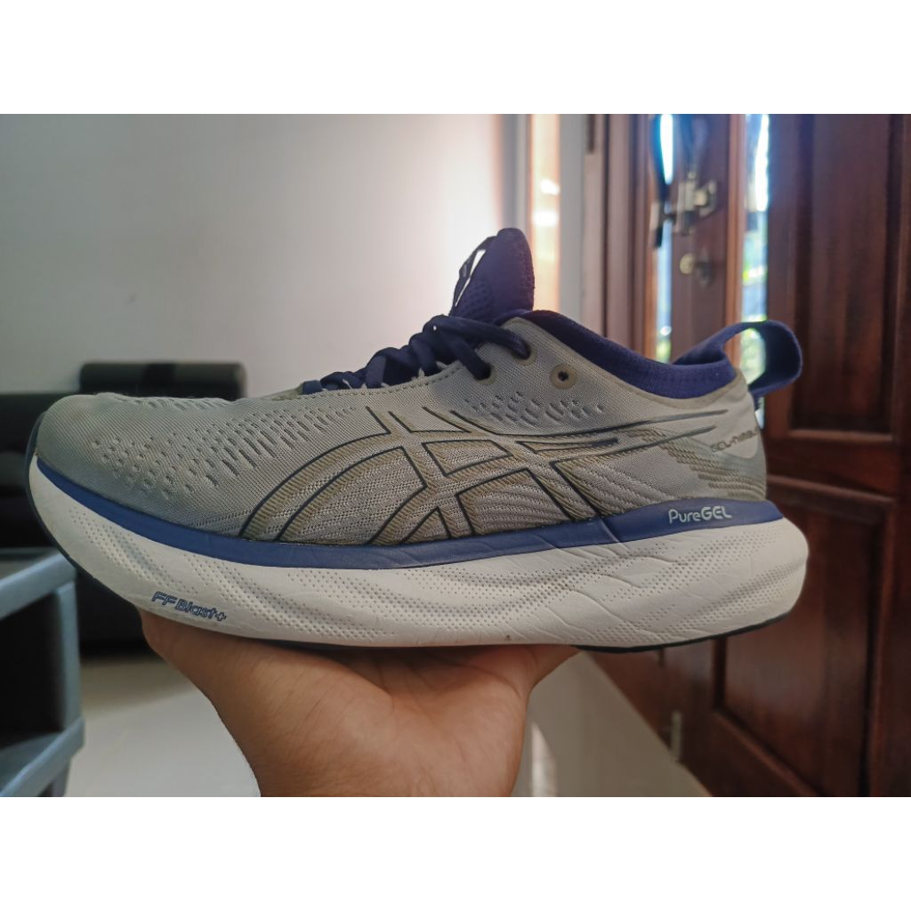 Sepatu Asics Gel Nimbus 25 second original