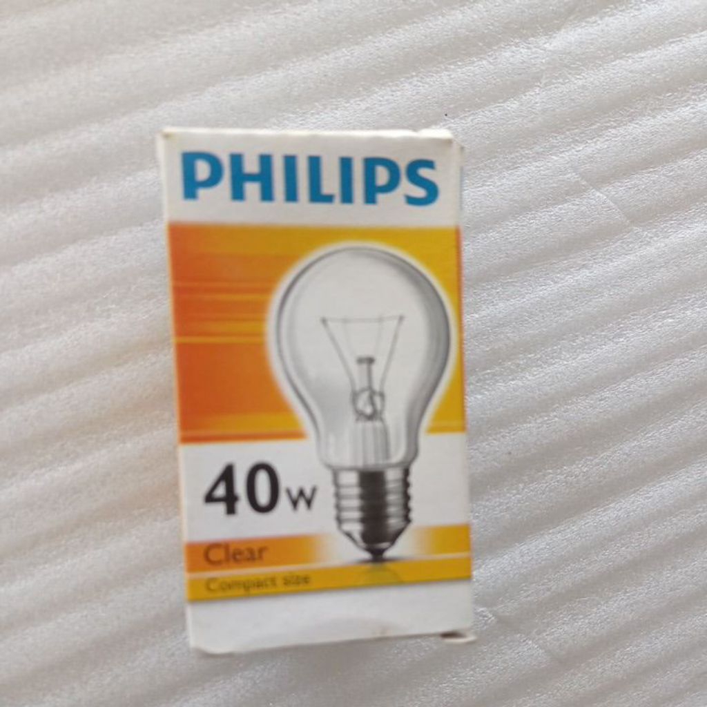 lampu pijar bohlam philips