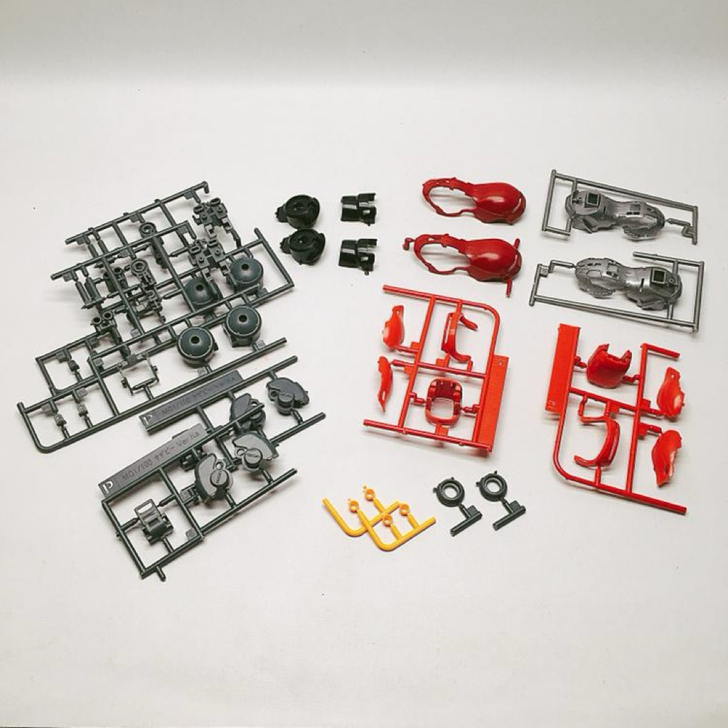 Bandai MG Gundam Sazabi Ver KA Part Arms