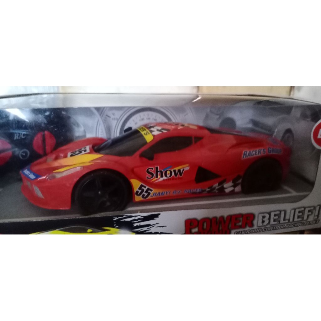 mobil balapan remot control