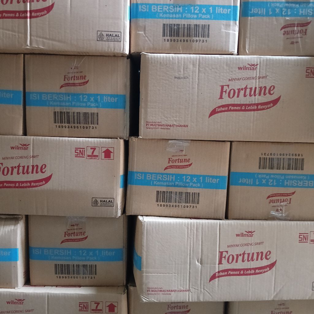 Minyak goreng fortune 1liter bantal 1 dus isi 12 pcs