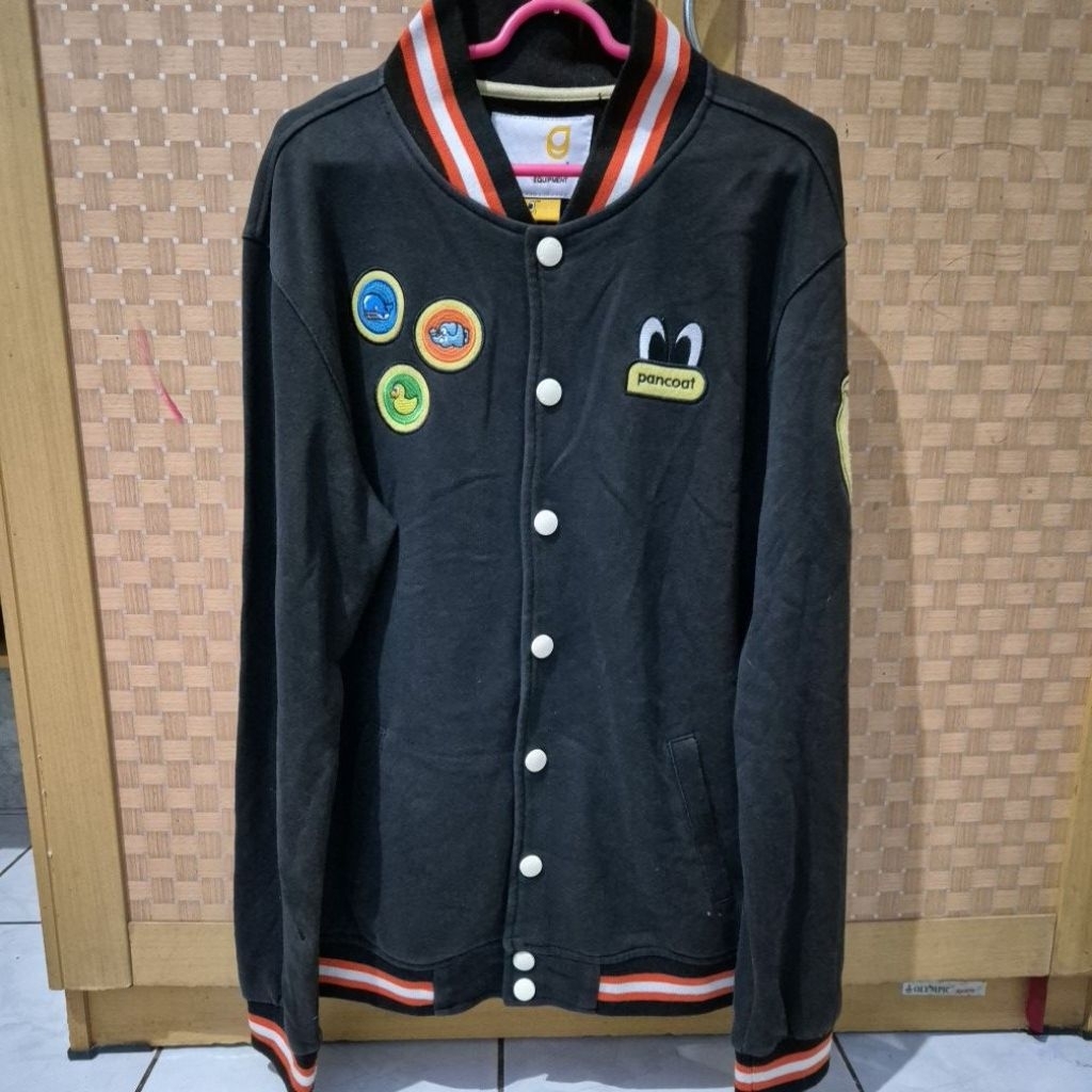Varsity Pancoat Charcoal
