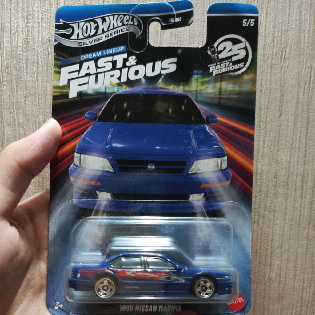 Hotwheels 1999 Nissan Maxima