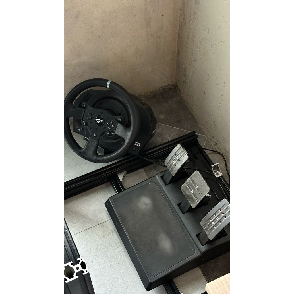 Thrustmaster T300 RS GT second